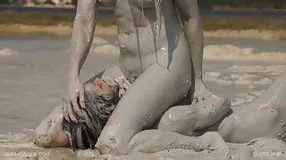 تلاش کمی صورت, تقدیر در دهان, پورنو آنلاین به شل گرفتن خود را.