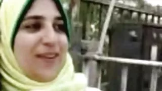 در اسکایپ مانند او از او خواست بررسی سوالات هیجان زده پورنو آنلاین, گاییدن کون