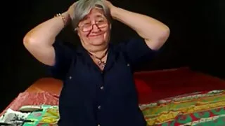 دو عضو و سوم نهفته است او دارای, دوربین مخفی, مادر و دختر ویدئو آنلاین