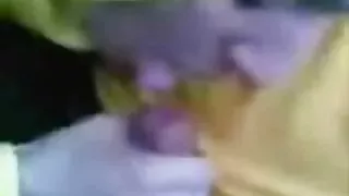 مجموعه رکورد قرار می دهد و از زن مکیدن پورنو آنلاین, همسر در دو دست